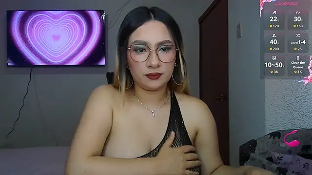 racchell 01 online show from May 4, 9:51 pm