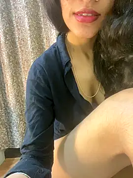 MaggieMasala online show from October 4, 10:43 am