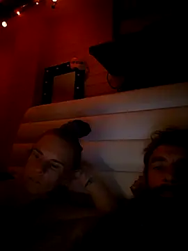 hornycouple6110 online show from September 19, 9:47 pm