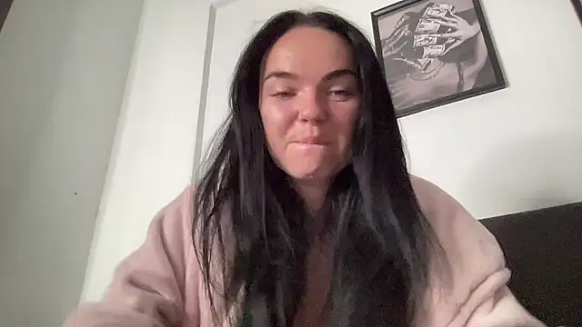 yorkshiregal online show from November 2, 7:56 am