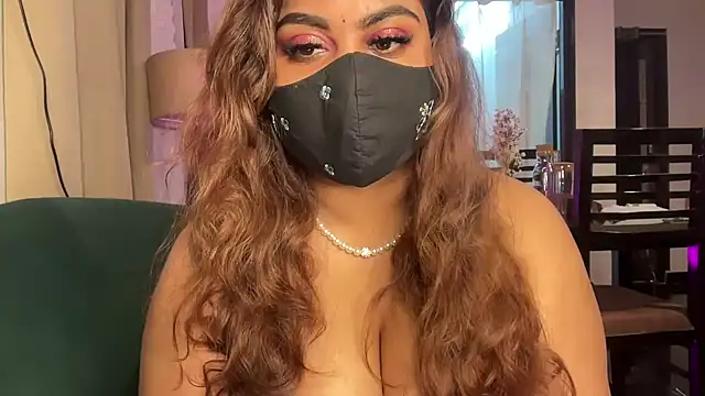Sam  sexybea online show from July 18, 5:59 pm