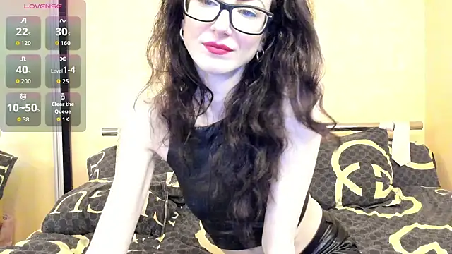 Baby Jewel online show from March 1, 1:33 pm