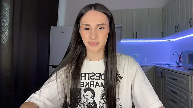 Kim Oberlin  online show from March 6, 2:34 pm