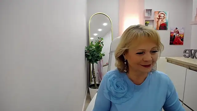 Milla Cutie18 online show from April 6, 4:46 am