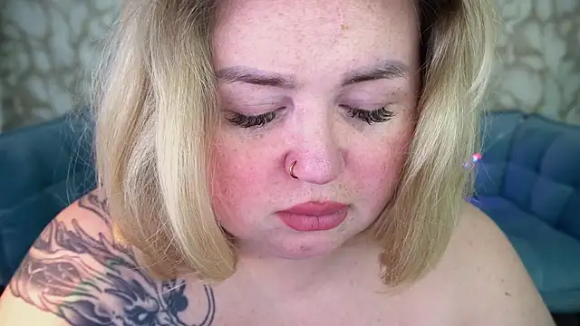 ZaraReignn online show from March 20, 8:47 pm