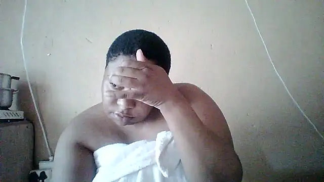 bustyboobs6 online show from March 18, 7:13 am