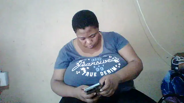 bustyboobs6 online show from March 21, 10:42 am