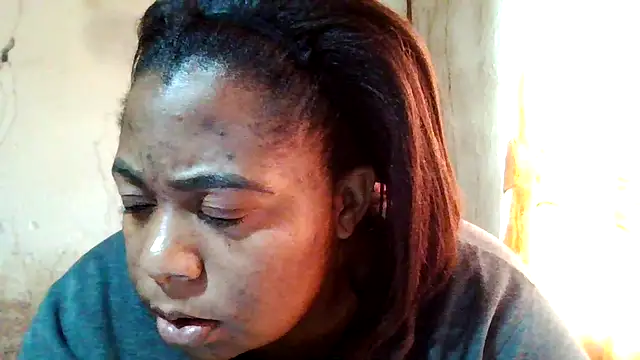 bustyboobs6 online show from October 1, 6:29 am