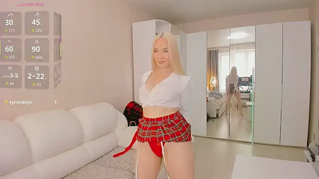 1AlexaGoddess3 online show from July 8, 10:50 am