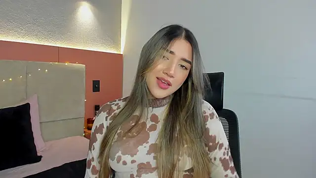 AniiRose online show from November 29, 1:09 am