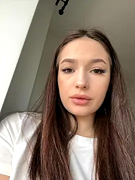 VixenAmour online show from October 1, 6:07 am