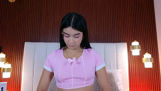 MeganCruzGB online show from November 10, 12:33 pm