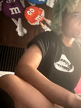 hornytbabe online show from September 29, 5:07 pm