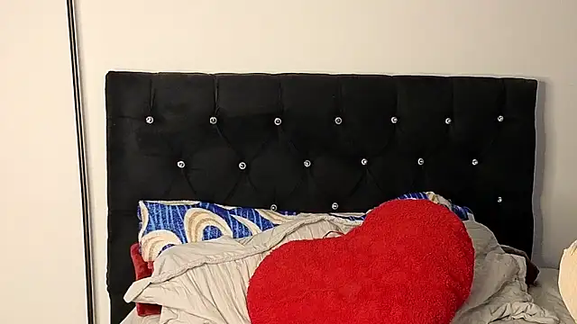 Sweet xuee18 online show from April 9, 1:52 am