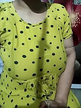 Snapshot of Sneha_gril chatting on October 1, 3:17 pm Sneha gril online show from October 1, 3:17 pm