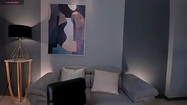 AlinaKravitz online show from March 20, 12:10 pm