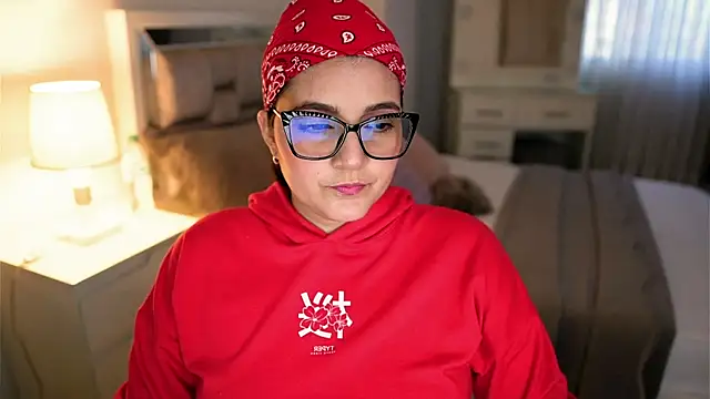 Camilaa bueno online show from October 14, 10:23 pm