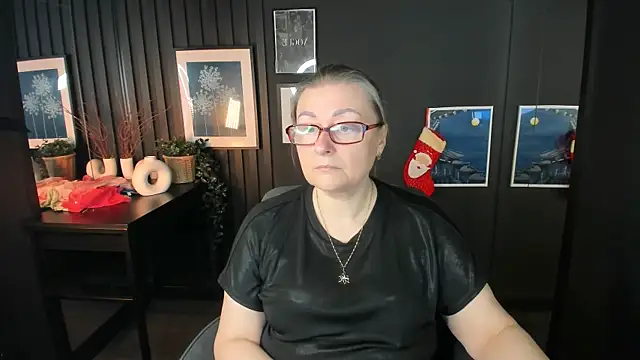 AlexandraKind online show from January 15, 1:28 pm