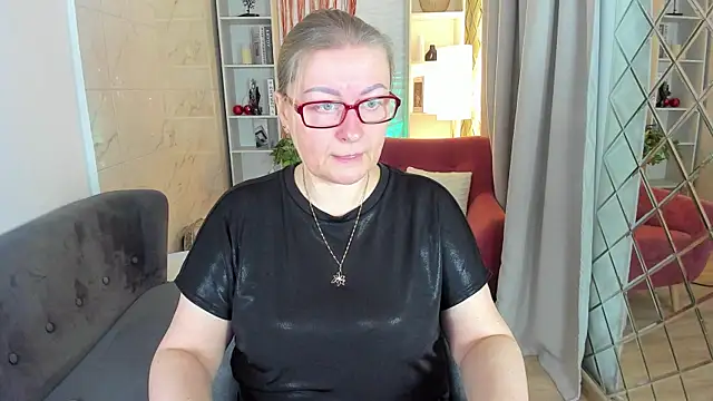 AlexandraKind online show from January 13, 1:37 pm