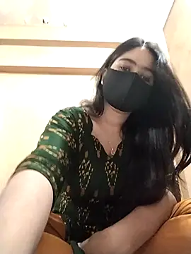 Magical Girl- online show from November 7, 6:19 am