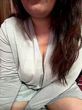  nishalove19 online show from November 20, 7:37 pm