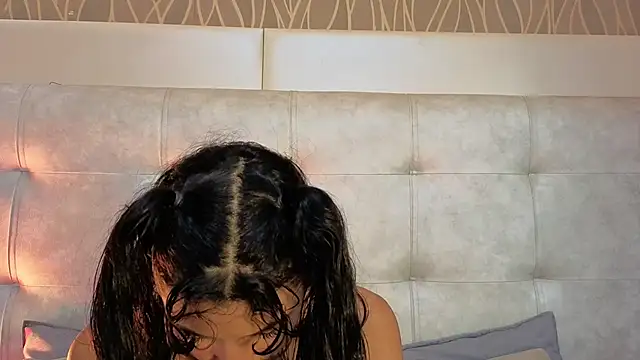 ChantalHans online show from January 9, 8:46 pm