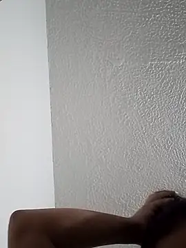 Naomy veracruz  online show from April 1, 11:00 am