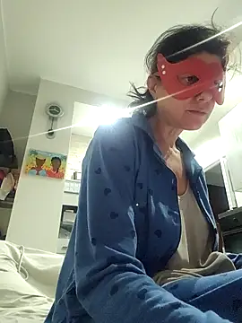 Vagabondainnamorata online show from October 14, 4:48 am