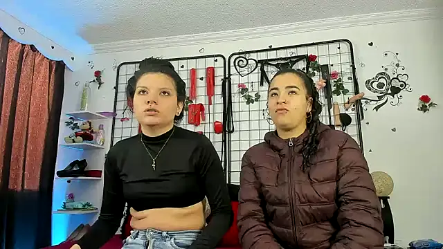 abby eemily online show from December 16, 12:22 pm