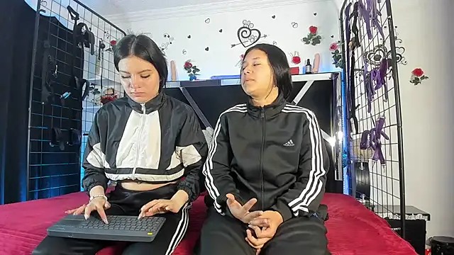 abby eemily online show from November 17, 12:17 pm