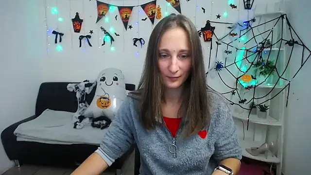MichelLeee online show from October 16, 11:46 am