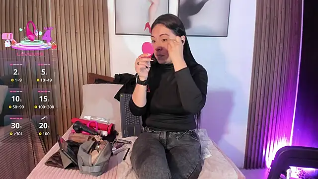 Ella Rousse online show from November 14, 1:11 pm