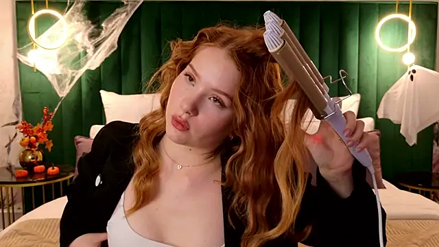 MichelleReid online show from October 23, 4:07 am