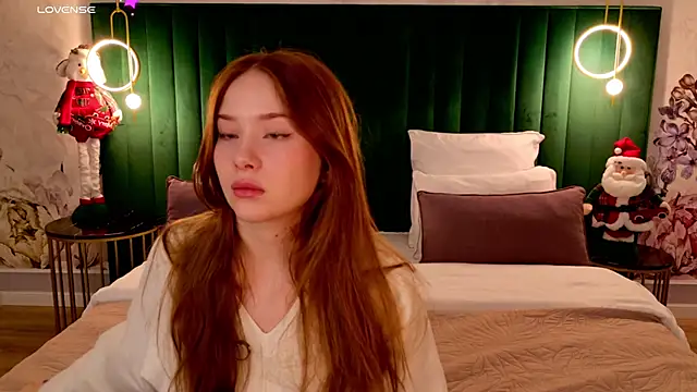 MichelleReid online show from December 15, 3:12 am