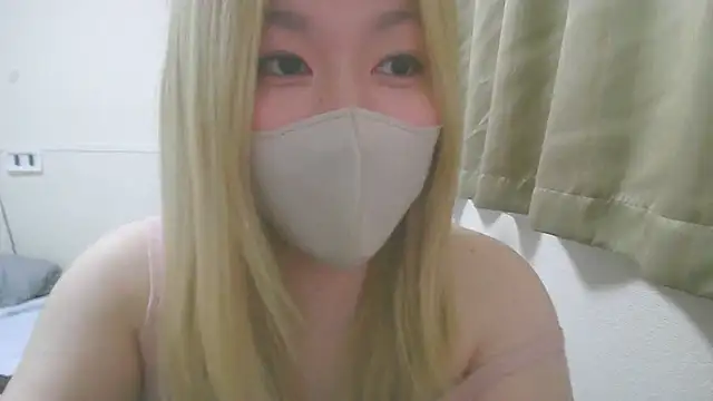 Remi official online show from November 11, 9:12 pm