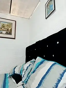 ElizabethWeil online show from February 4, 1:25 pm