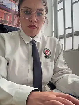 LIZ-06  online show from October 30, 5:14 pm