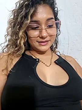 BrendaGirs online show from September 15, 6:32 am