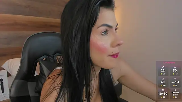 stephanya  online show from December 3, 7:27 pm