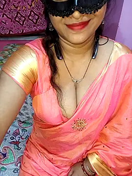 Sexy Mona Bhabhi online show from September 14, 7:23 pm