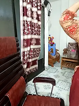 Hot-Angel  online show from April 15, 11:27 pm