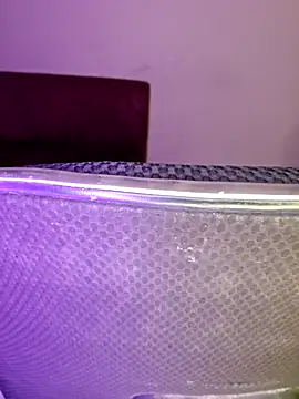 Olivia3 online show from November 25, 6:20 pm