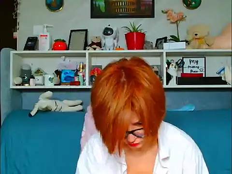 Natali3855 online show from December 5, 5:51 am