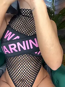 Nicole Diva online show from October 31, 6:15 am