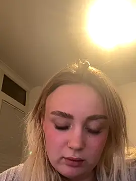 CherryEmmy online show from October 28, 7:30 pm