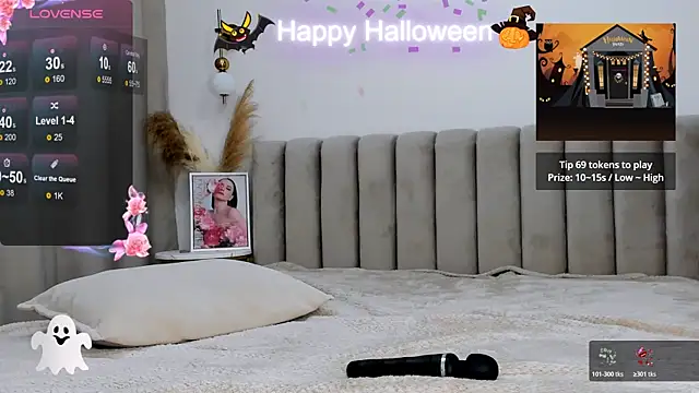 LadyHottCum online show from November 1, 12:15 am
