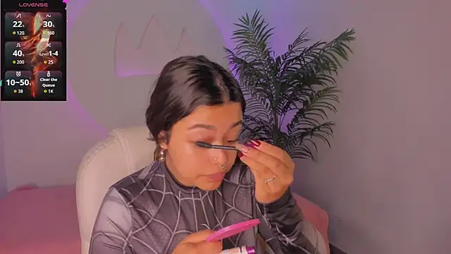 Ariana Pierce online show from November 19, 12:49 pm