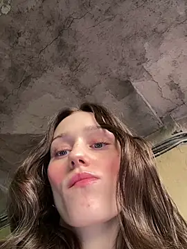 Mia Mia M online show from March 27, 2:18 pm