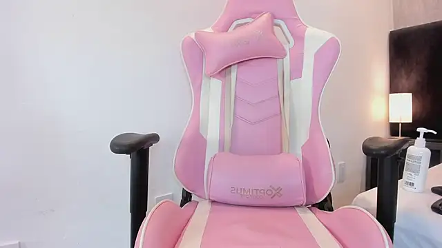 Freyaa   online show from January 15, 9:32 pm