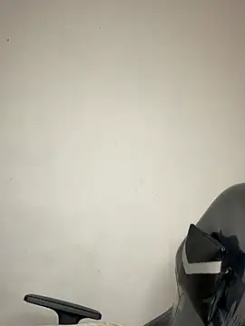 SaraBraun  online show from March 5, 6:48 pm